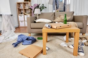 かぞくをはぐくむヒントがつまったパパママ・マガジン たまちっぷす | 片付いた部屋がお金を生む！掃除と家計は関連しているってホント！？