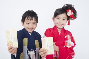かぞくをはぐくむヒントがつまったパパママ・マガジン たまちっぷす | 親子でお金のことを考える機会に！お年玉で金融教育