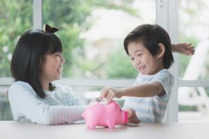 かぞくをはぐくむヒントがつまったパパママ・マガジン たまちっぷす | 子どもの貯金どう貯める？