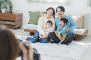 かぞくをはぐくむヒントがつまったパパママ・マガジン たまちっぷす | 家族写真をもっと素敵に。撮り方・残し方・みんなのエピソード