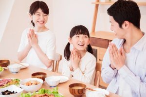 かぞくをはぐくむヒントがつまったパパママ・マガジン たまちっぷす | 地球にやさしく、お財布にもやさしい「タベスケHachioji」 ～おうちでできる「食品ロス」削減～