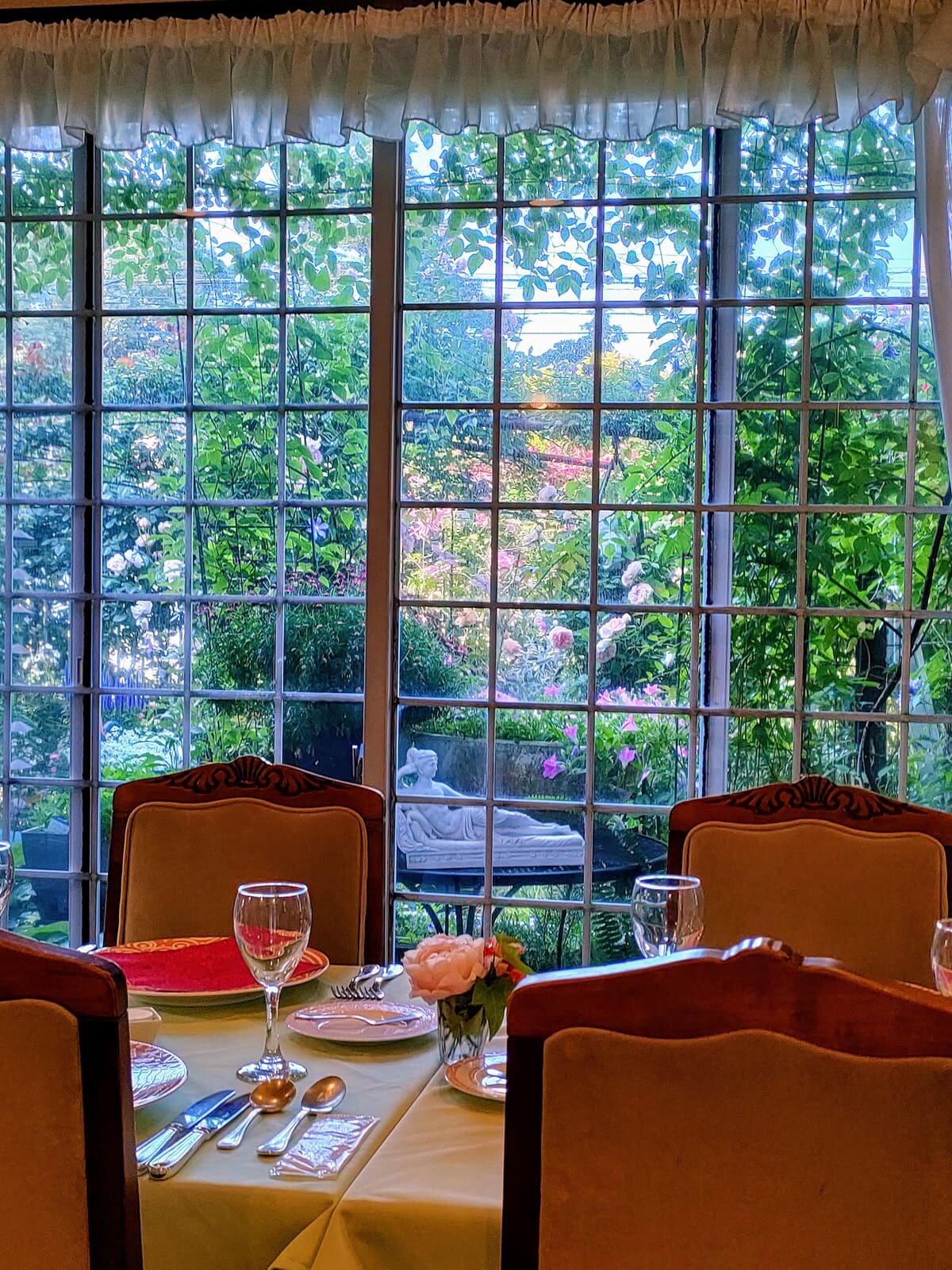 tama-restaurant-7.jpg