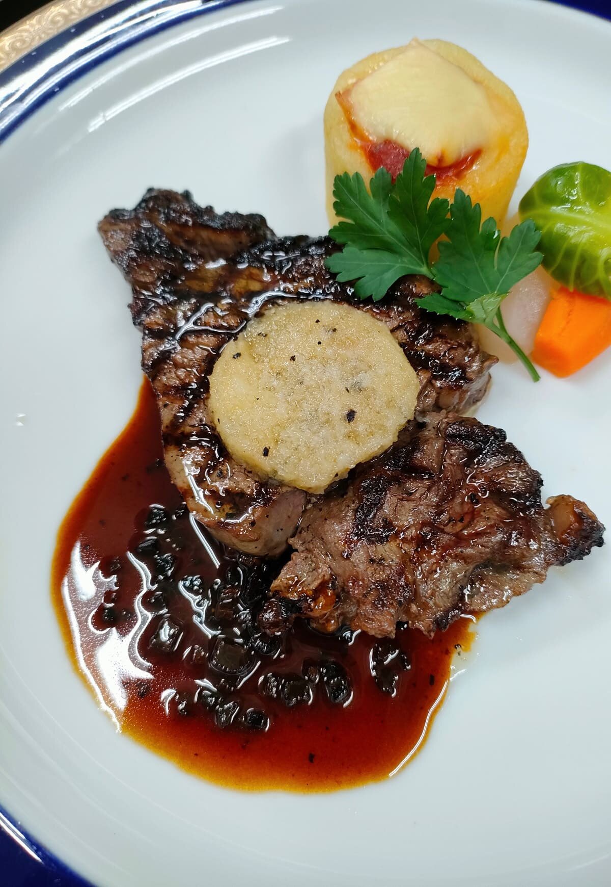 tama-restaurant-8.jpg