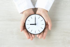 かぞくをはぐくむヒントがつまったパパママ・マガジン たまちっぷす | 人生24時間で考えたら、あなたは今何時？人生時計を調べてみよう